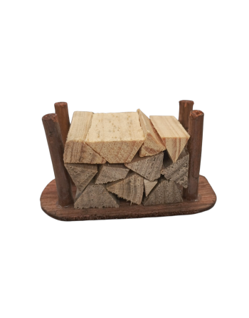 Leñera pequeña 8x5x4cm.